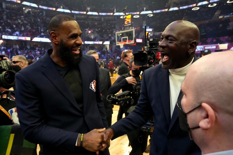 查尔莫斯：相比詹姆斯 乔丹才是GOAT 后者会让人感到恐惧