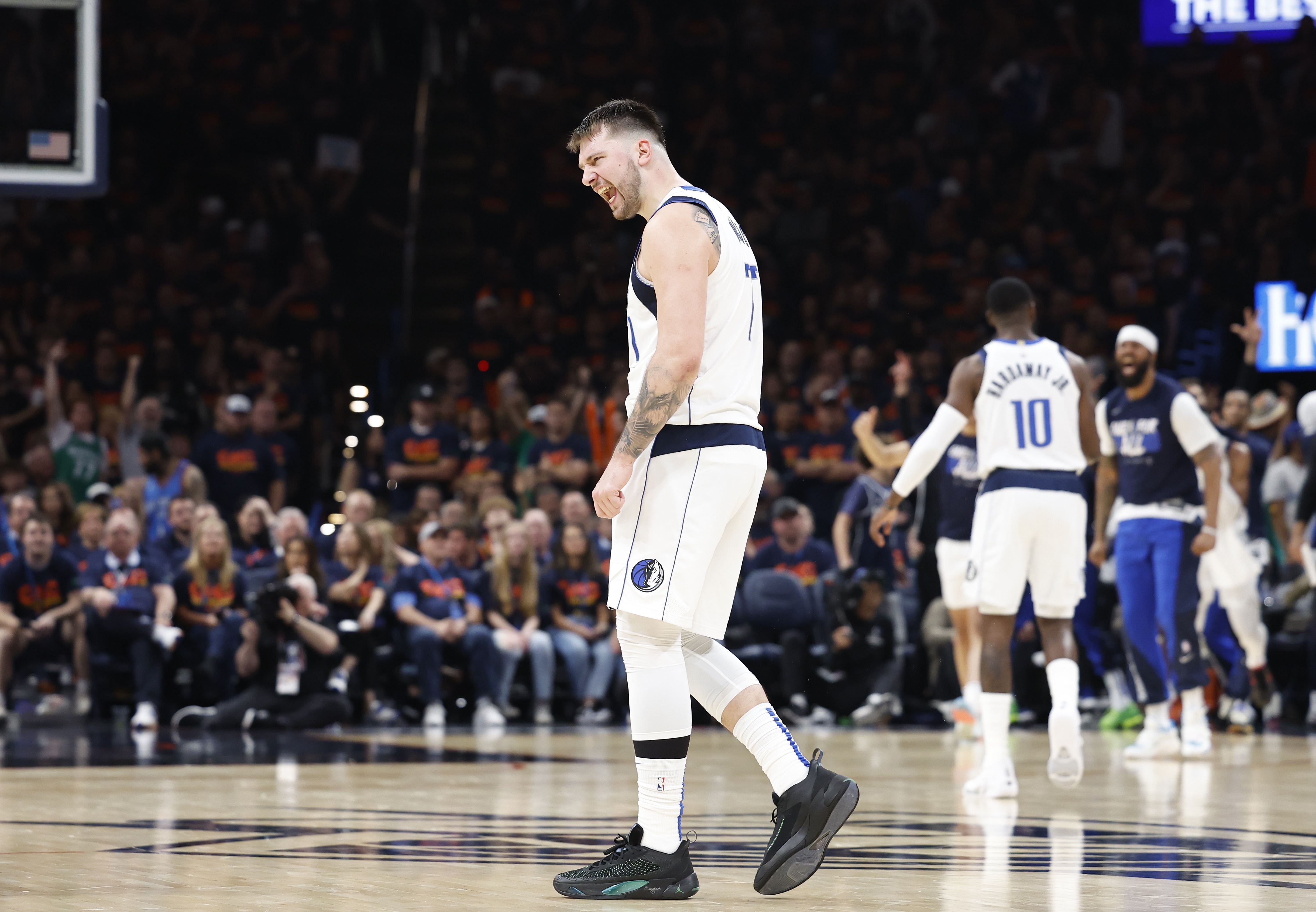 活塞主帅谈东眉交易：震惊但这就是NBA有趣之处 每队做事方式不同